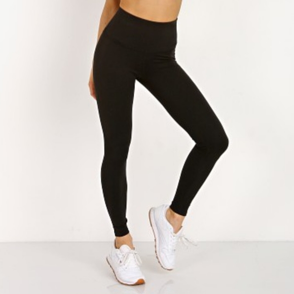 Beyond Yoga Pants - NWT Beyond Yoga High Waisted Midi Legging Jet Black Size S